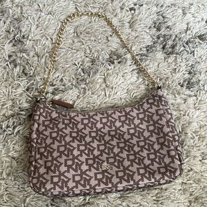 DKNY Cairo MD Pouchette Shoulder/Crossbody Bag